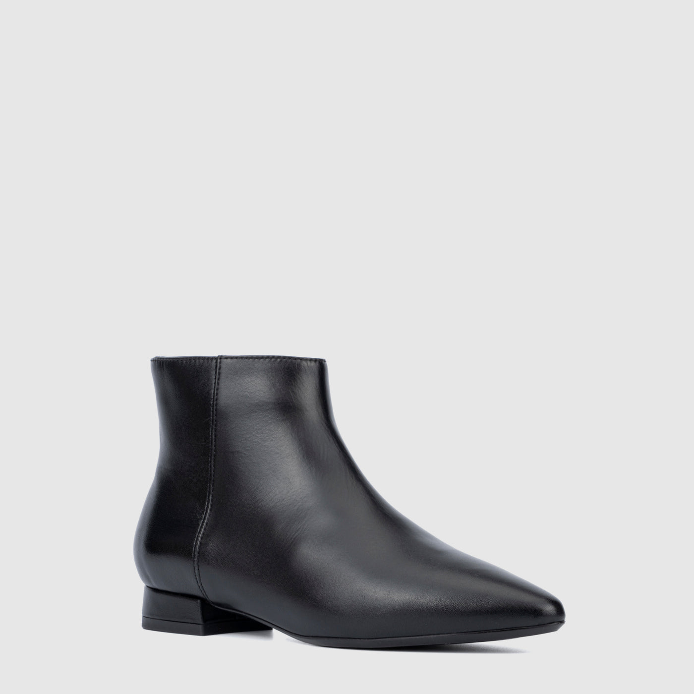 Black leather ankle boots pointed outlet toe