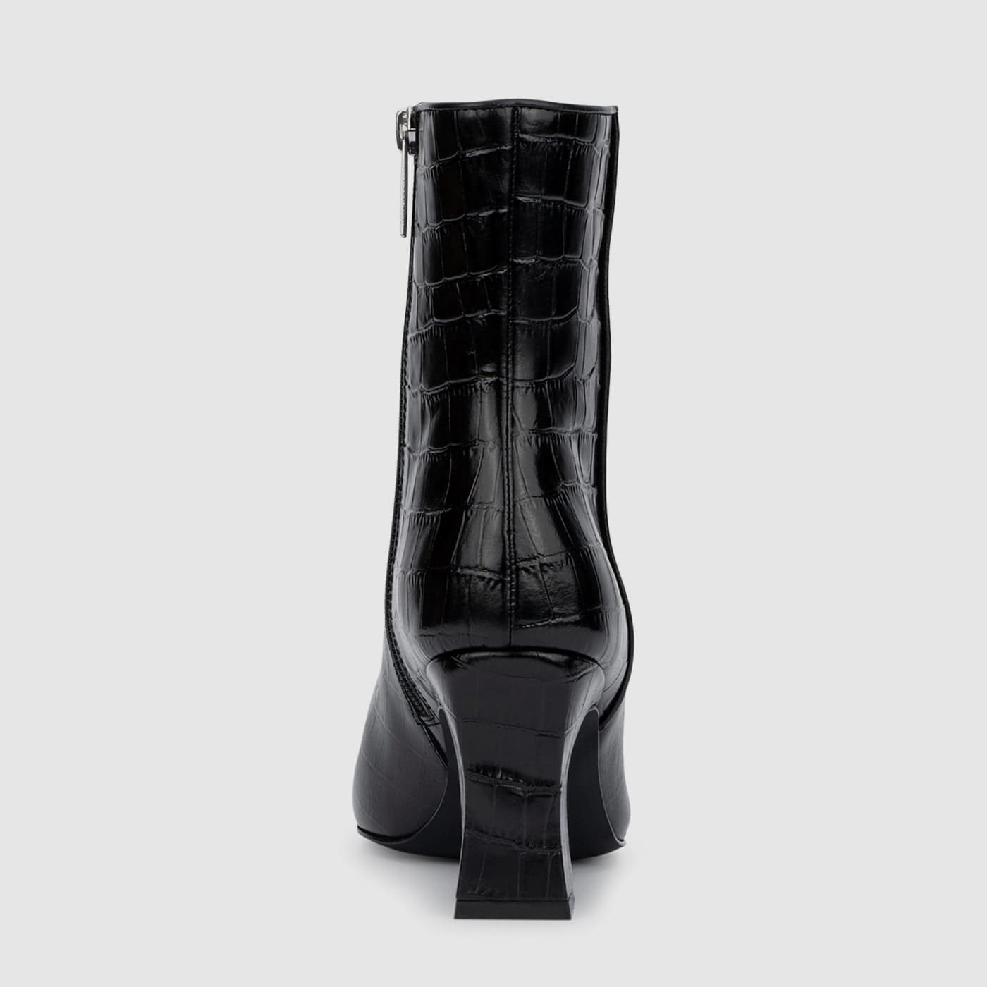 CLAINA WOMENS BOOT IN BLACK – Aquatalia®