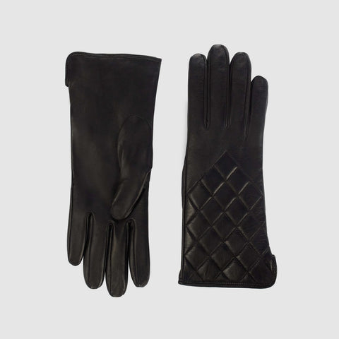 Quilted Gloves in Black